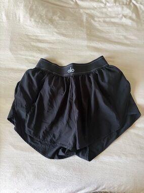 ALO Yoga Black match point shorts